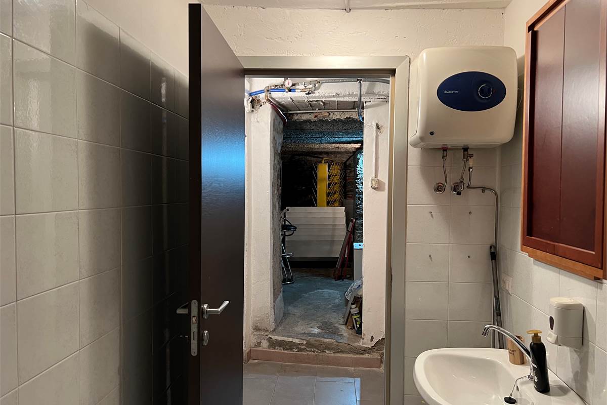 BAR-TABACCHI-EDICOLA-LOTTO-SUPER ENALOTTO