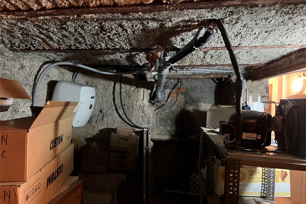 BAR-TABACCHI-EDICOLA-LOTTO-SUPER ENALOTTO