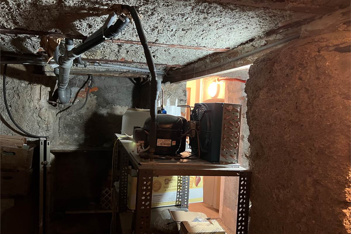 BAR-TABACCHI-EDICOLA-LOTTO-SUPER ENALOTTO