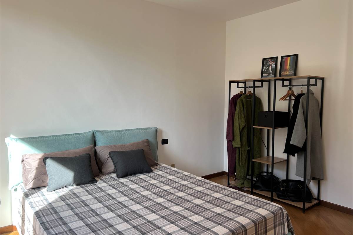 Trilocale in Vendita a Cantù (CO) box doppio e cantina