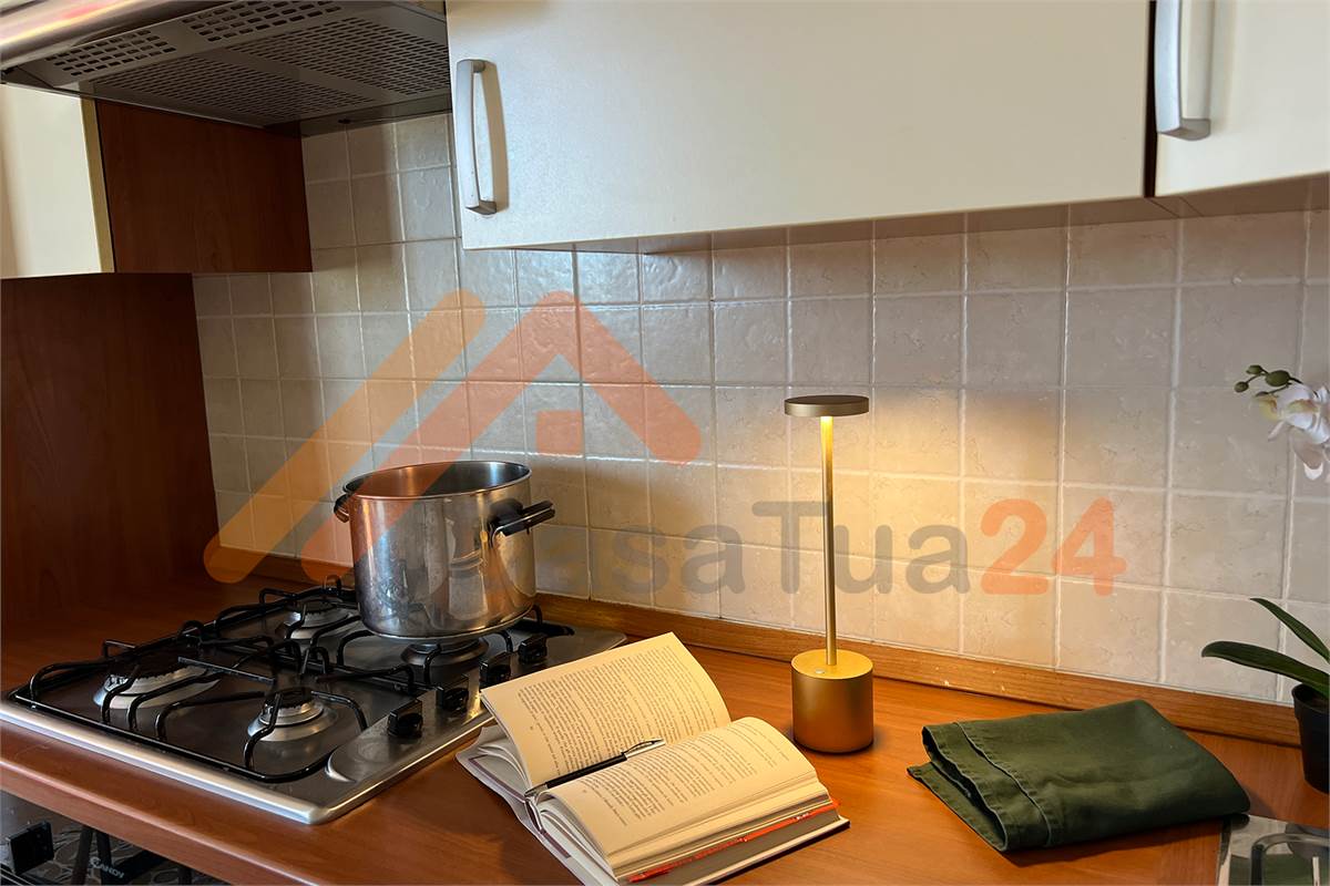 Trilocale in Vendita a Cantù (CO) box doppio e cantina