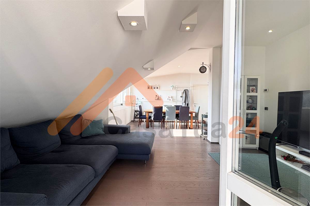 Bilocale in vendita con terrazza e vista panoramica 