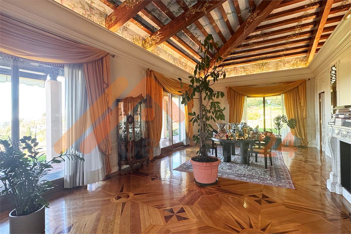 Villa di alto  prestigio 