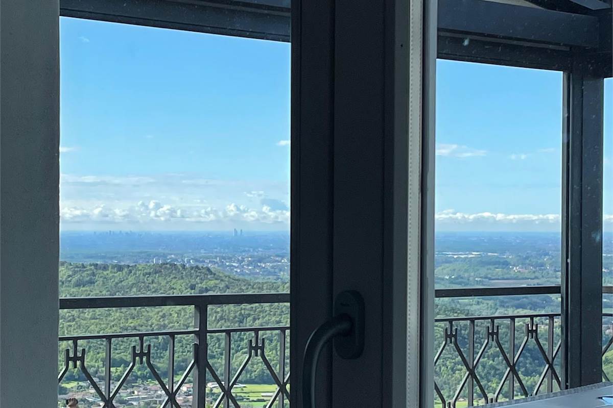 Bilocale in vendita con terrazza e vista panoramica 
