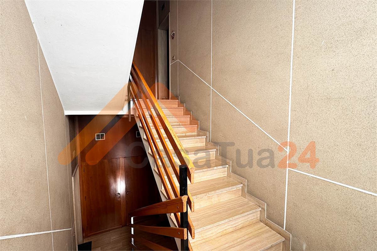 Attico bilocale in vendita con terrazza e vista panoramica