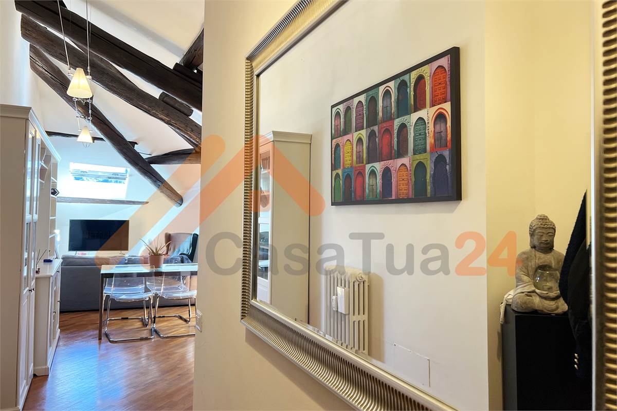 Attico in città murata con posto auto di proprietà