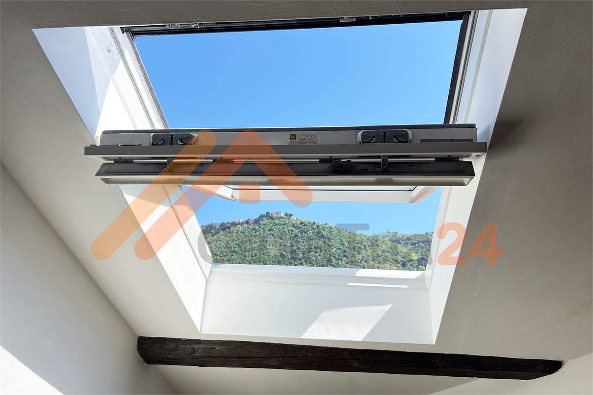 Attico in città murata con posto auto di proprietà