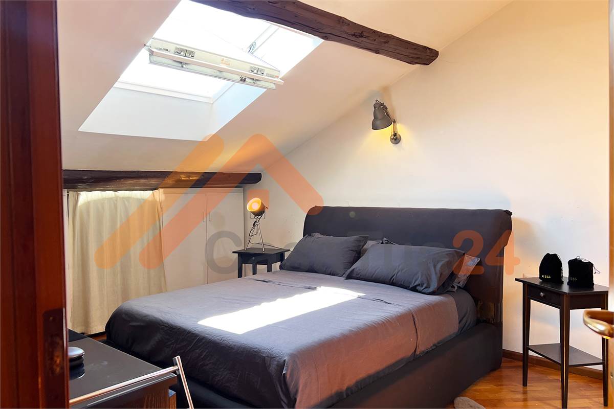 Attico in città murata con posto auto di proprietà