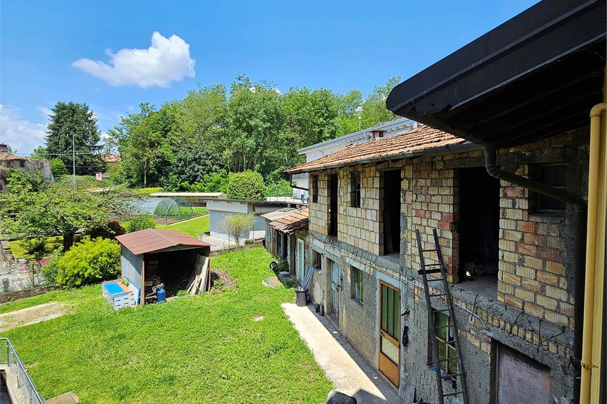 BELLISSIMA PORZIONE DI CASA D'EPOCA