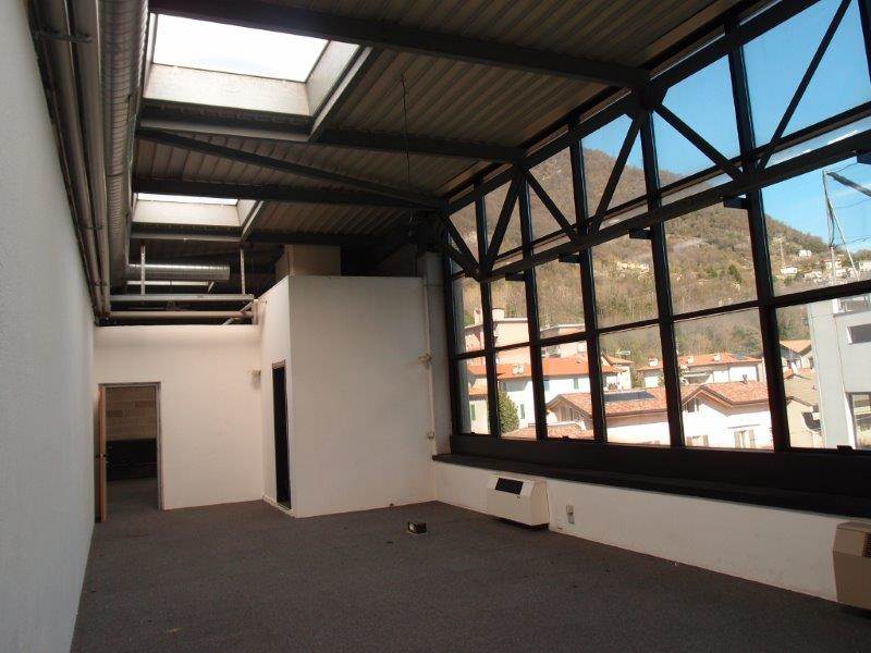 RECENTISSIMO OPEN-SPACE USO COMMERCIALE