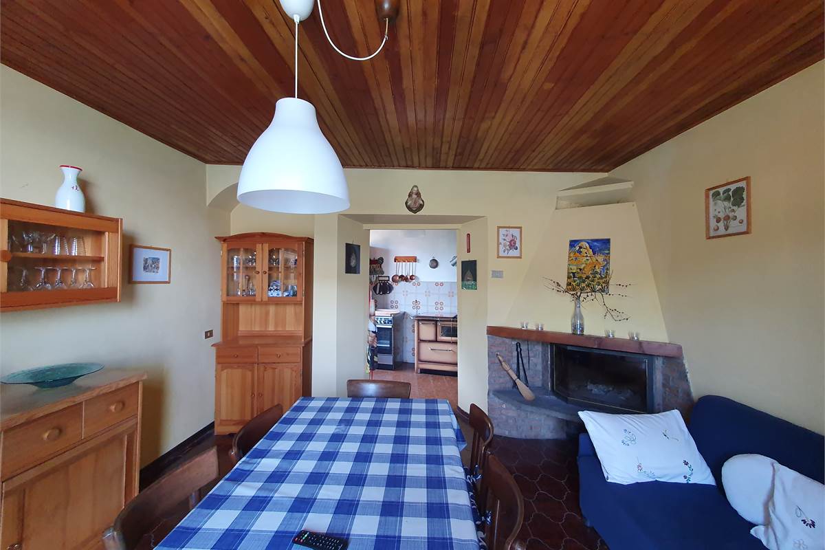 SPLENDIDA CASA CON VISTA LAGO