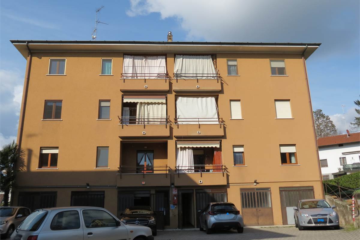 Appartamento spazioso e luminoso con ampio box 