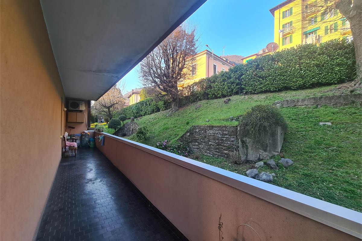 La casa ideale per famiglie e coppie a Como