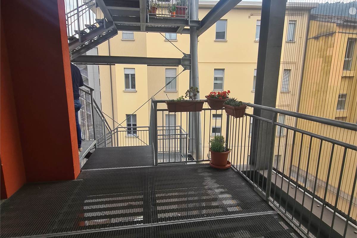 bellissimo trilocale a Como