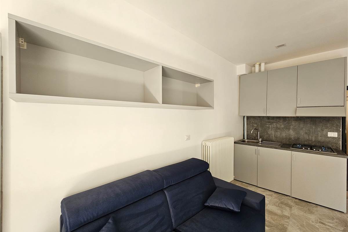 Appartamento In Affitto a Como
