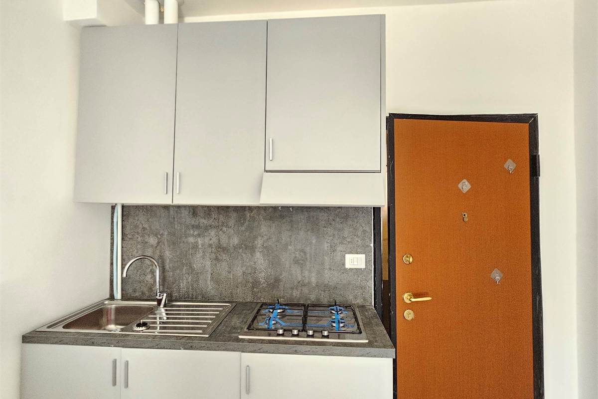 Appartamento In Affitto a Como