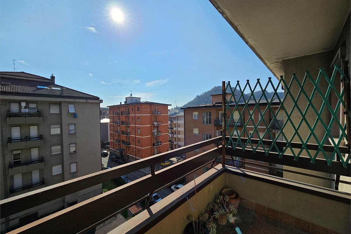 BELLISSIMO APPARTAMENTO A POCHI MINUTI DAL CENTRO 