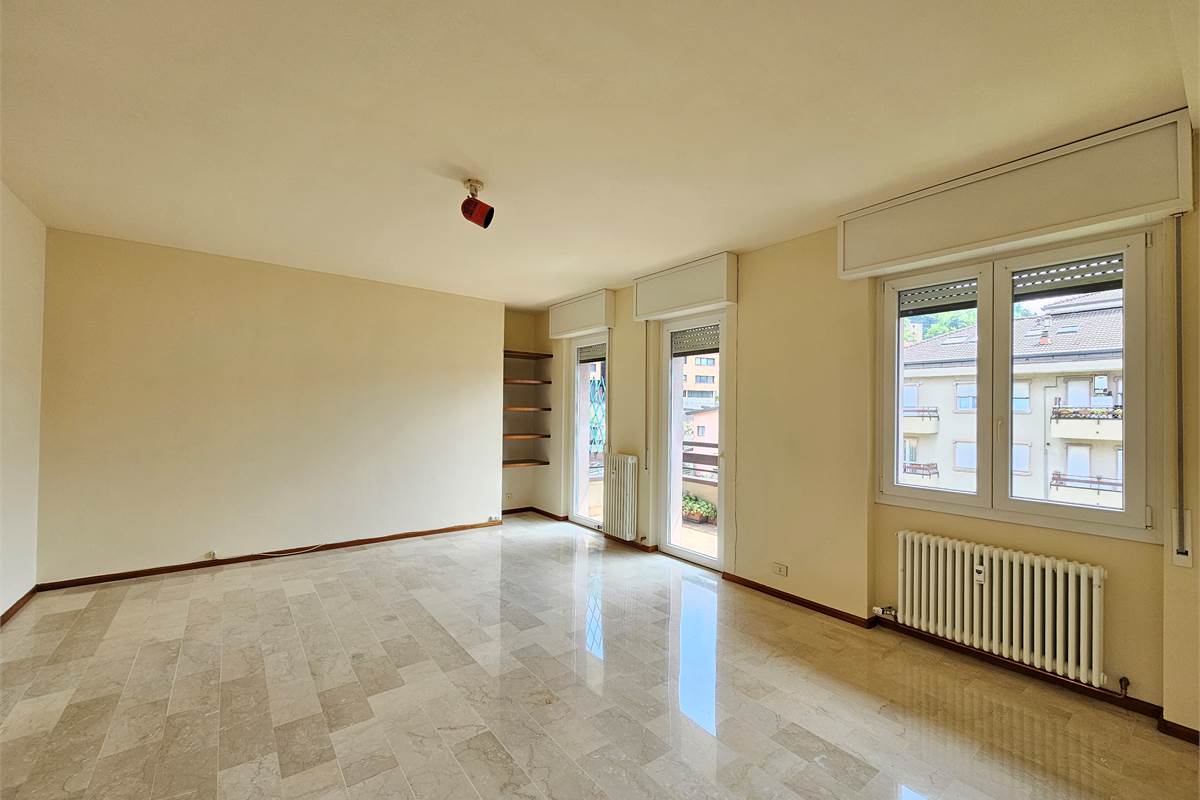 BELLISSIMO APPARTAMENTO A POCHI MINUTI DAL CENTRO 