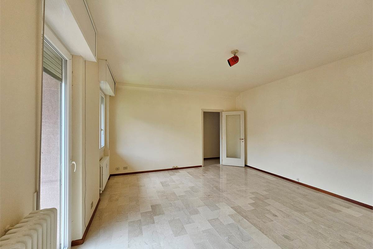 BELLISSIMO APPARTAMENTO A POCHI MINUTI DAL CENTRO 