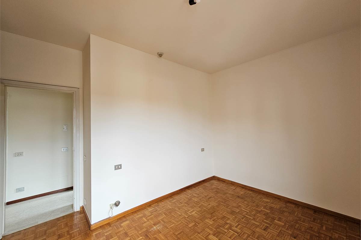 BELLISSIMO APPARTAMENTO A POCHI MINUTI DAL CENTRO 