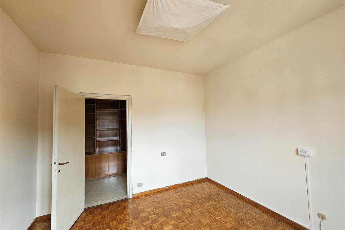 BELLISSIMO APPARTAMENTO A POCHI MINUTI DAL CENTRO 