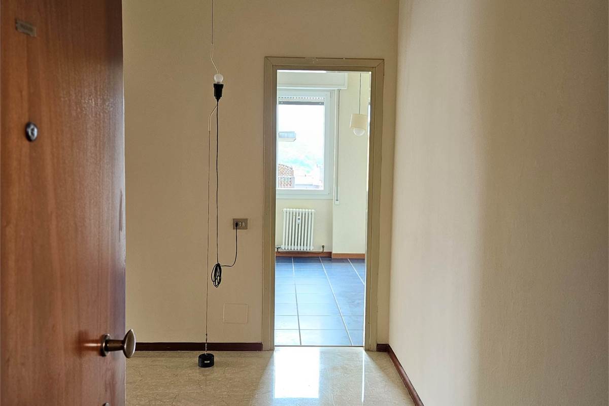 BELLISSIMO APPARTAMENTO A POCHI MINUTI DAL CENTRO 