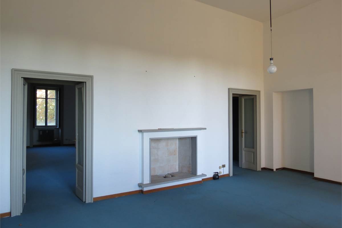 UNITA' IMMOBILIARE IN VILLA RONCORONI