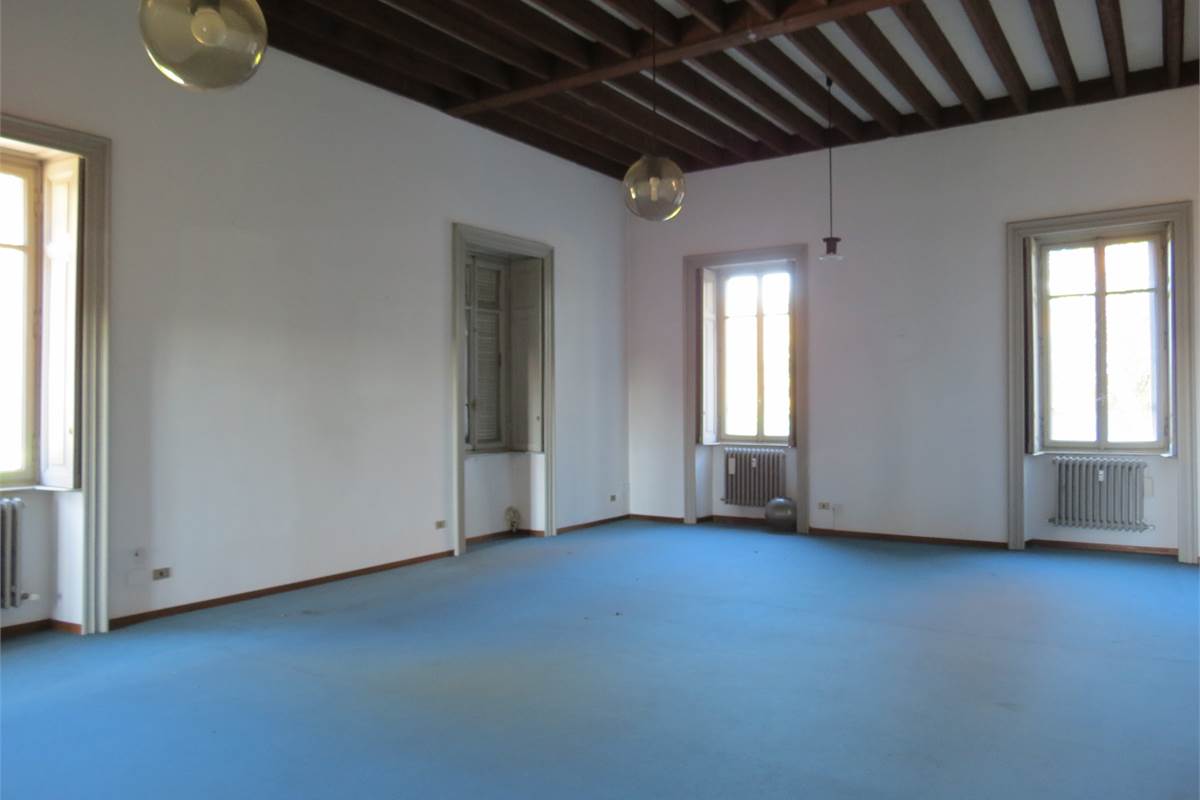 UNITA' IMMOBILIARE IN VILLA RONCORONI