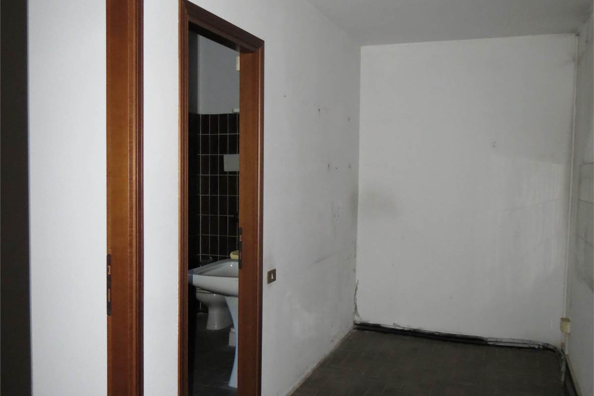 UNITA' IMMOBILIARE IN VILLA RONCORONI