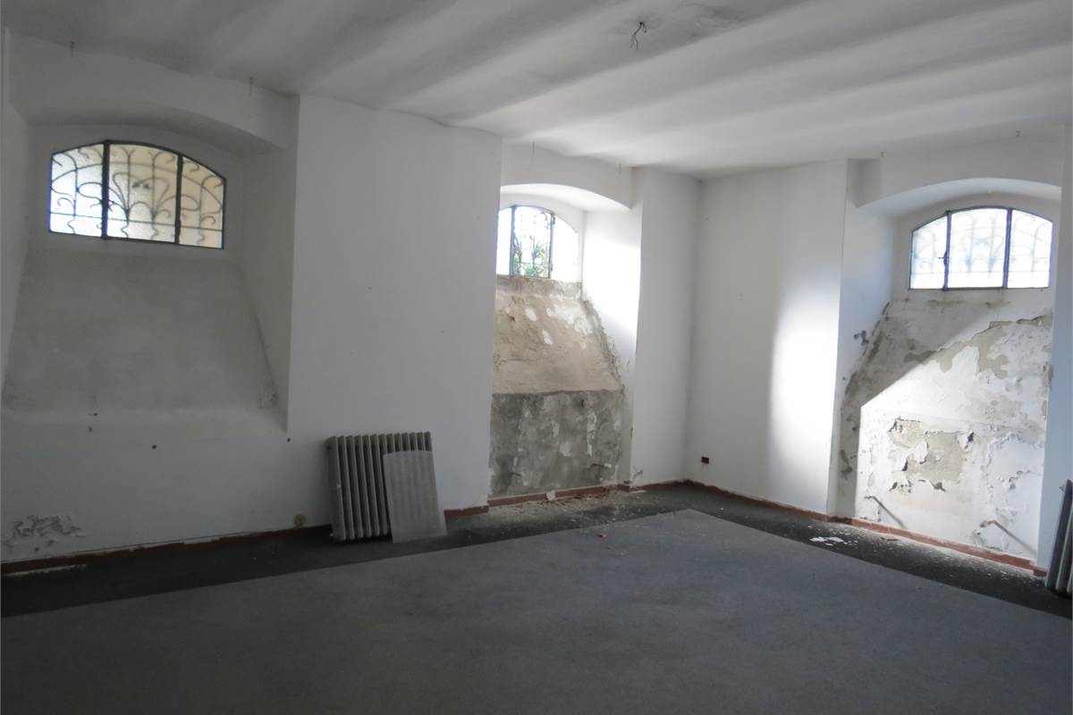 UNITA' IMMOBILIARE IN VILLA RONCORONI