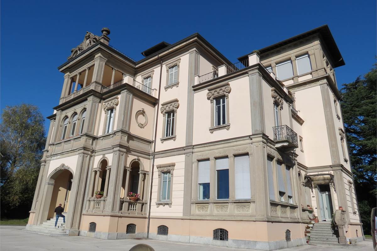 UNITA' IMMOBILIARE IN VILLA RONCORONI