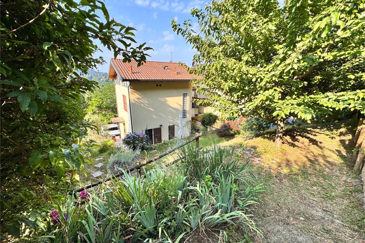 FAVOLOSA VILLA INDIPENDENTE CON VISTA