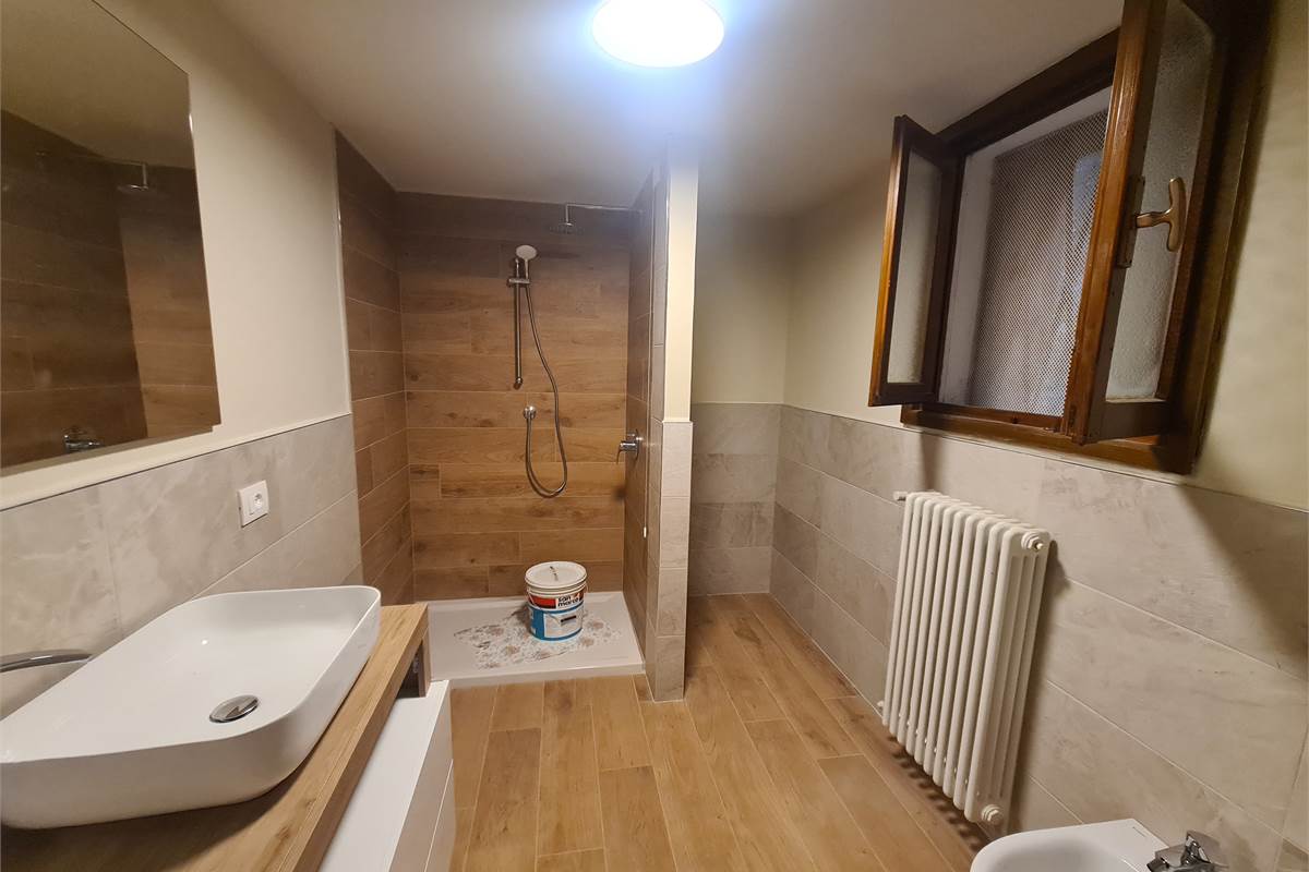 FAVOLOSO TRILOCALE A LAGLIO