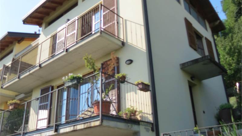 FAVOLOSA VILLA INDIPENDENTE CON VISTA