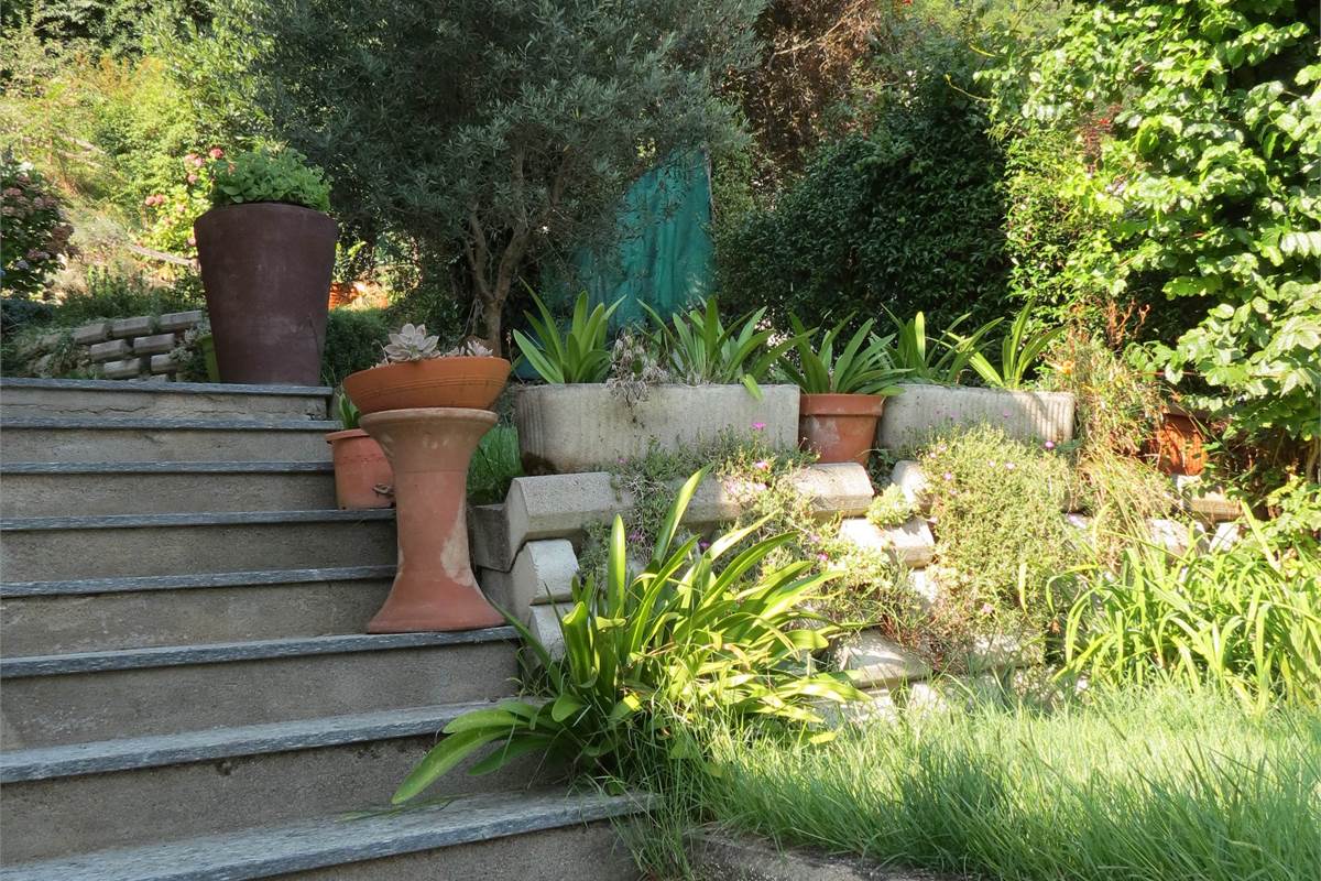 FAVOLOSA VILLA INDIPENDENTE CON VISTA