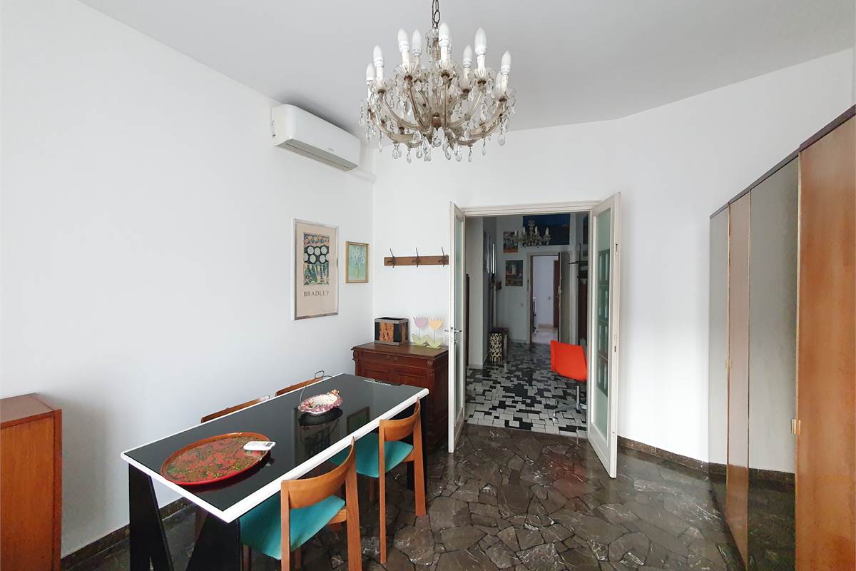 SPLENDIDO BILOCALE CON BALCONE