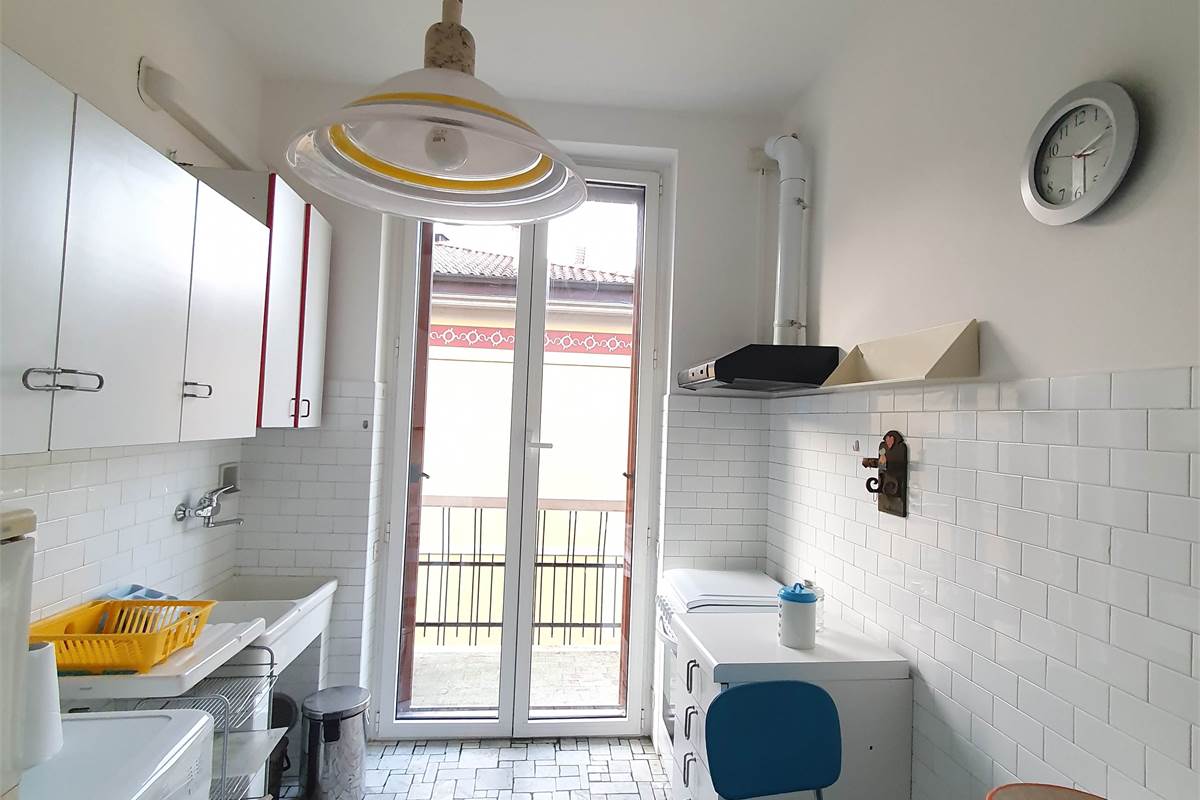 SPLENDIDO BILOCALE CON BALCONE