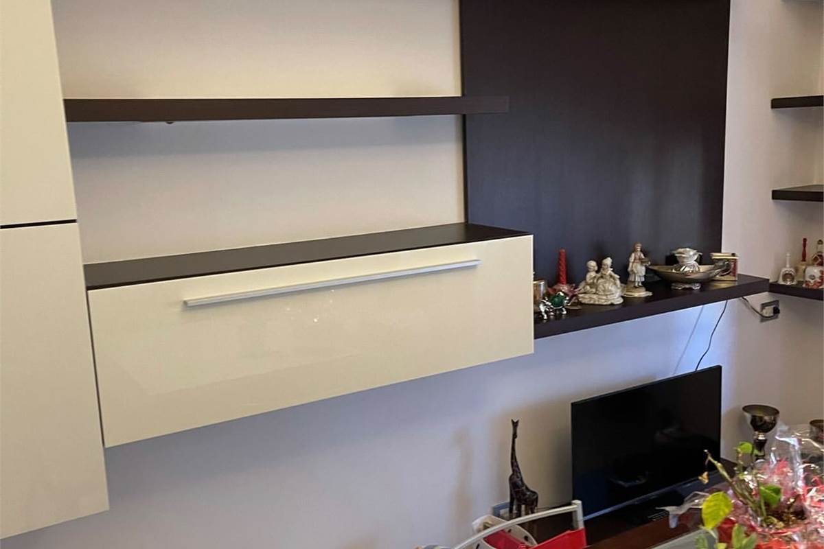 BELLISSIMO APPARTAMENTO CON POSTO AUTO