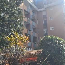 BILOCALE CON BALCONE
