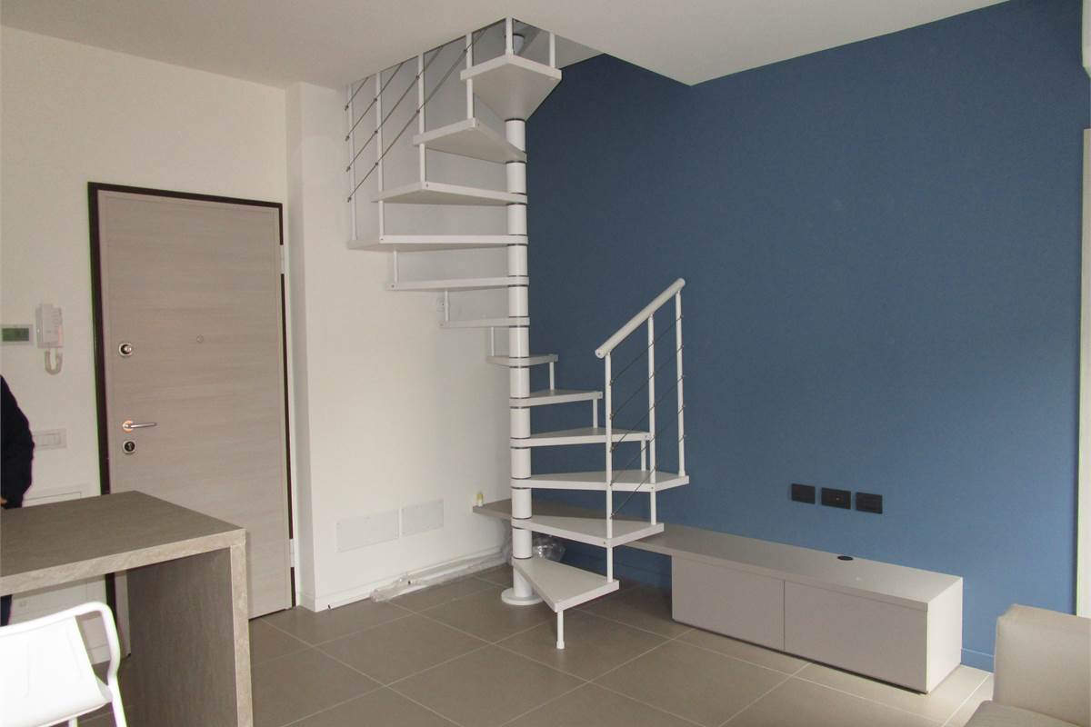 Appartamento In Affitto a Como
