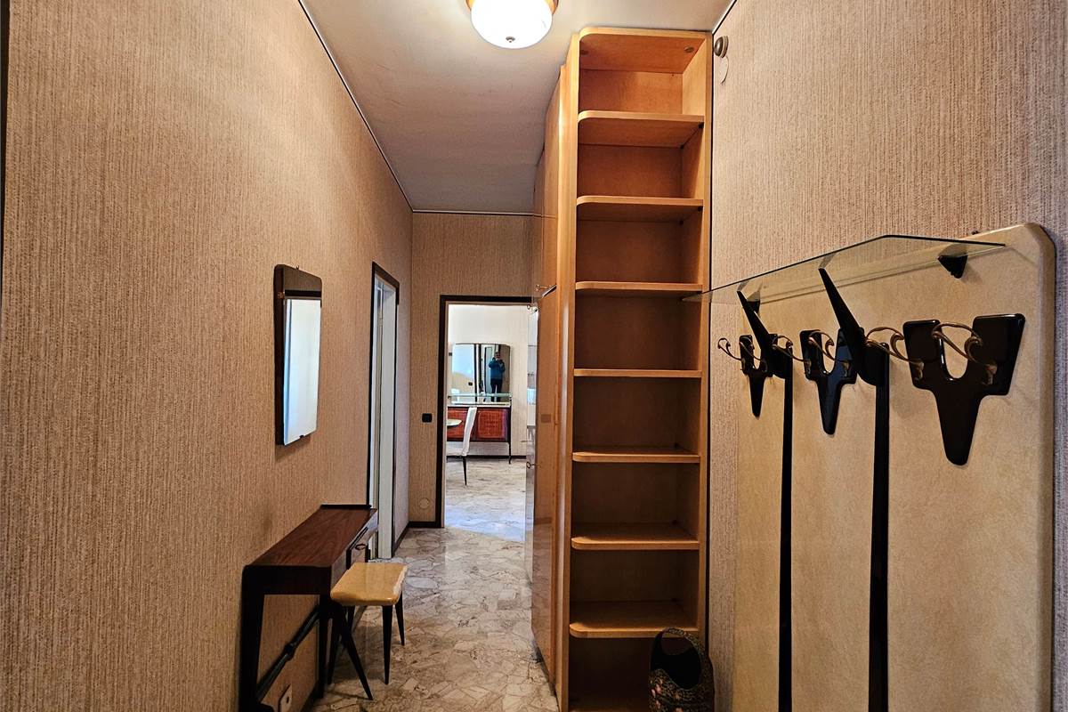 Appartamento In Affitto a Como