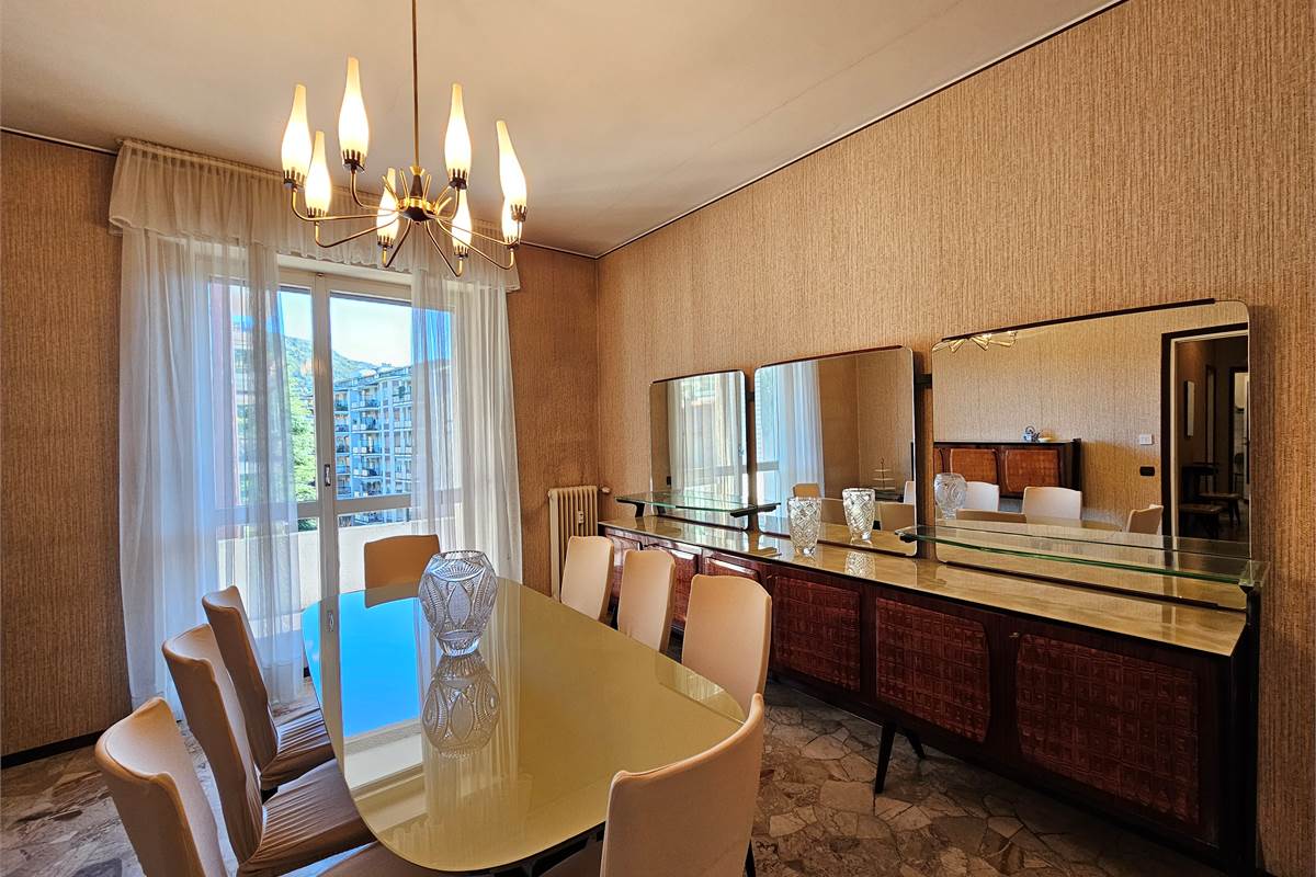 Appartamento In Affitto a Como