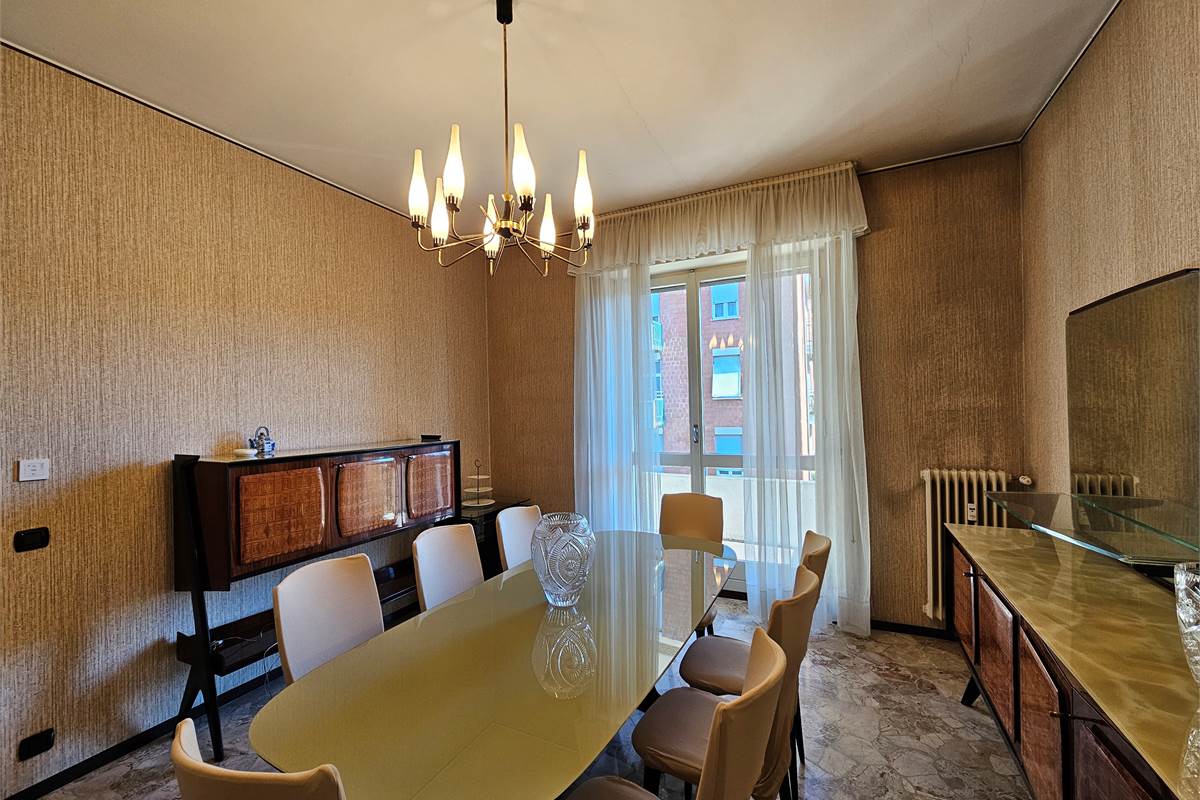 Appartamento In Affitto a Como