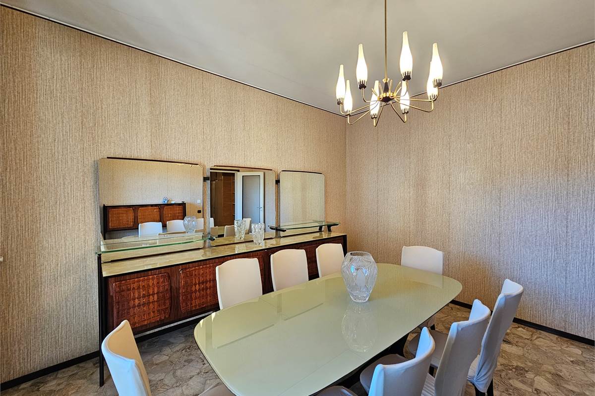 Appartamento In Affitto a Como