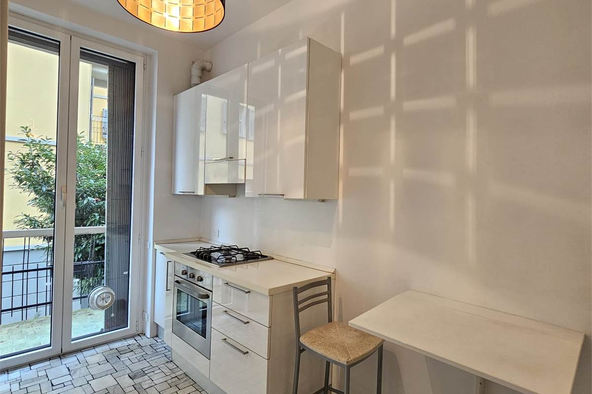 SPLENDIDO BILOCALE IN COMO