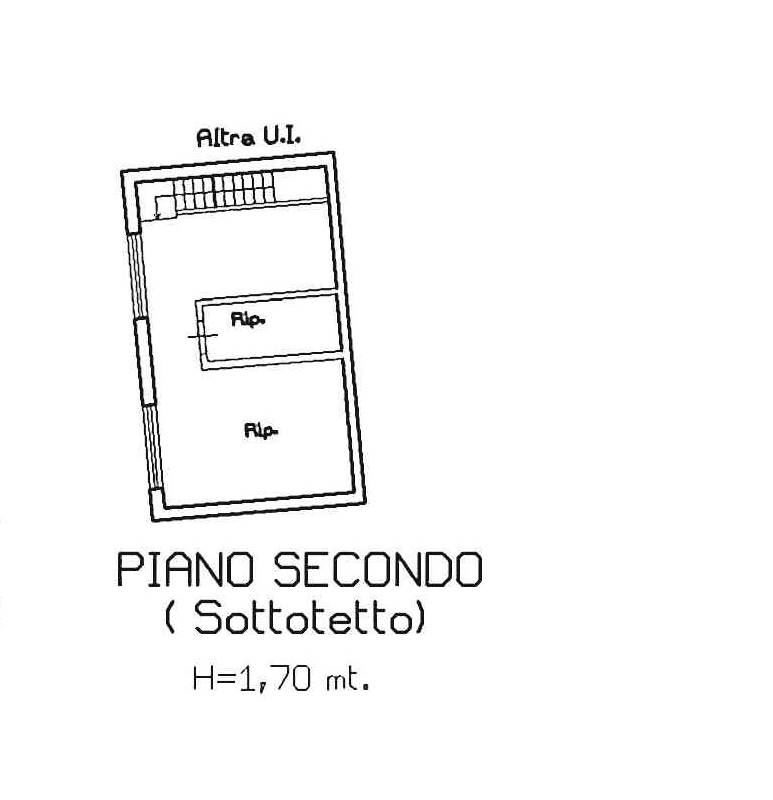 PORZIONE DI VILLA CON AREA DI PROPRIETA'