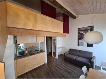 Elegante Appartamento in Affitto nel Cuore di Como