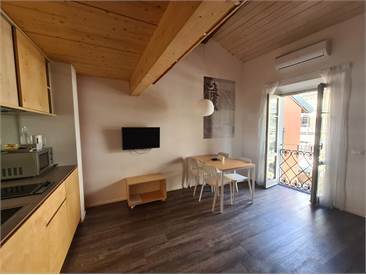 Elegante Appartamento in Affitto nel Cuore di Como