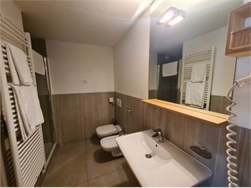 Elegante Appartamento in Affitto nel Cuore di Como