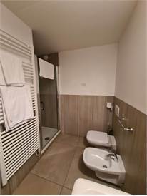 Elegante Appartamento in Affitto nel Cuore di Como